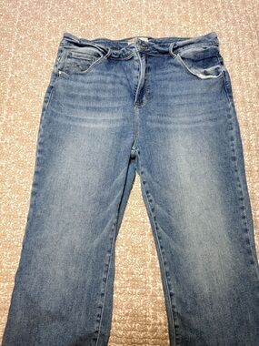 Risen Jeans Women's Straight-Leg Light Blue Denim Jeans